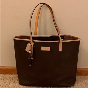 Coach Tote